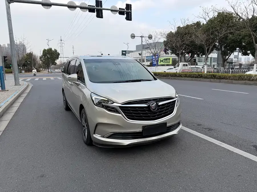 Buick GL8