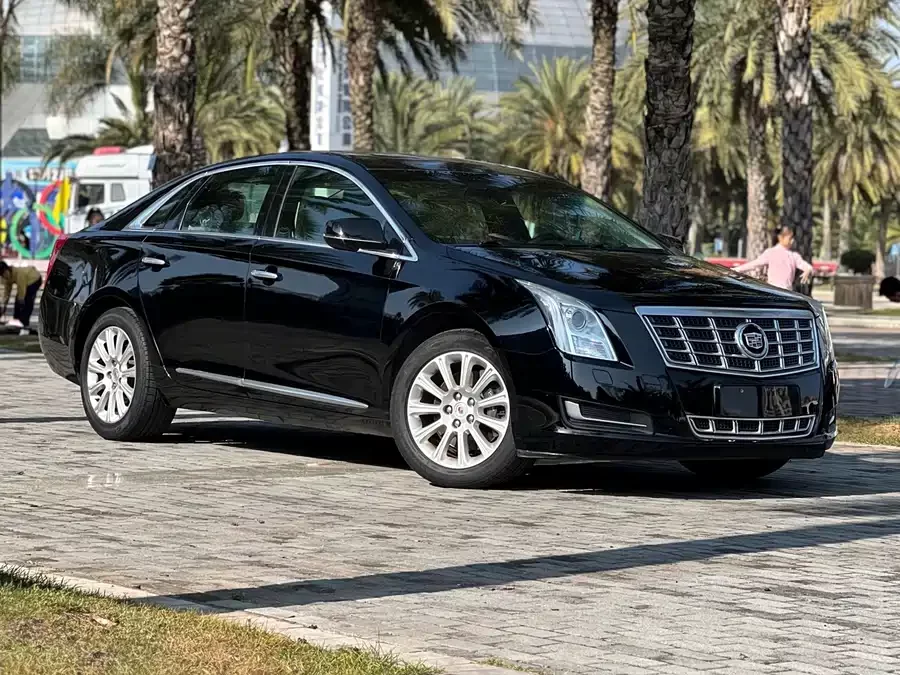Cadillac XTS
