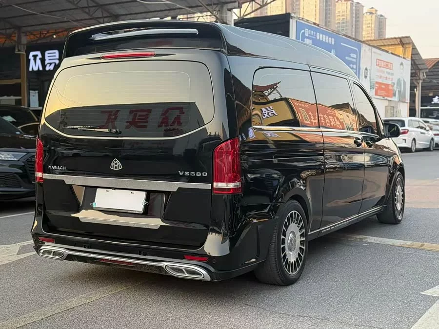Mercedes Benz Vito