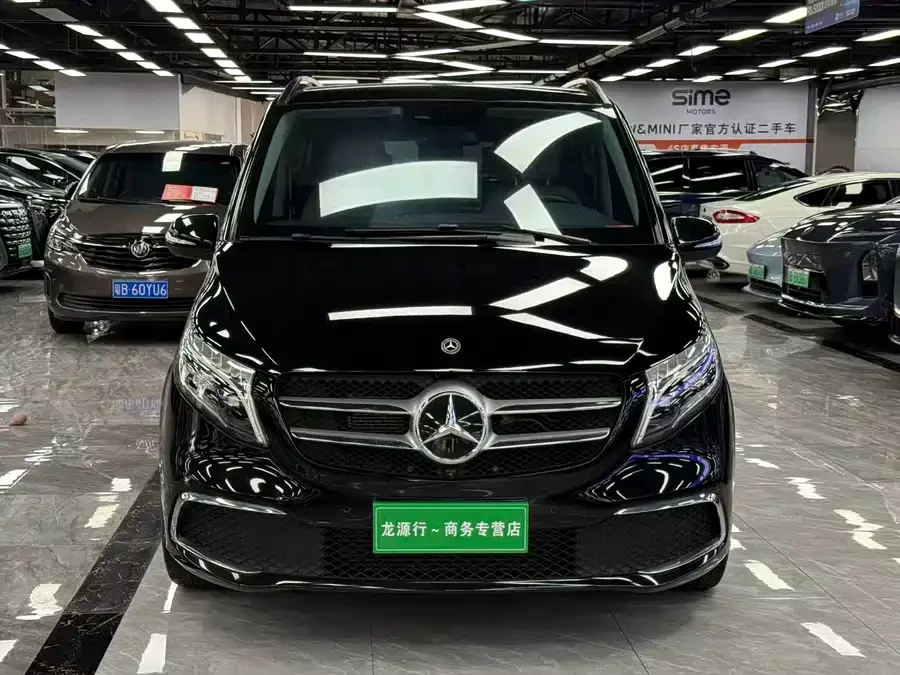 Mercedes Benz Class V