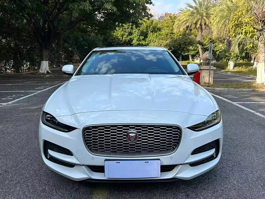 Jaguar XEL