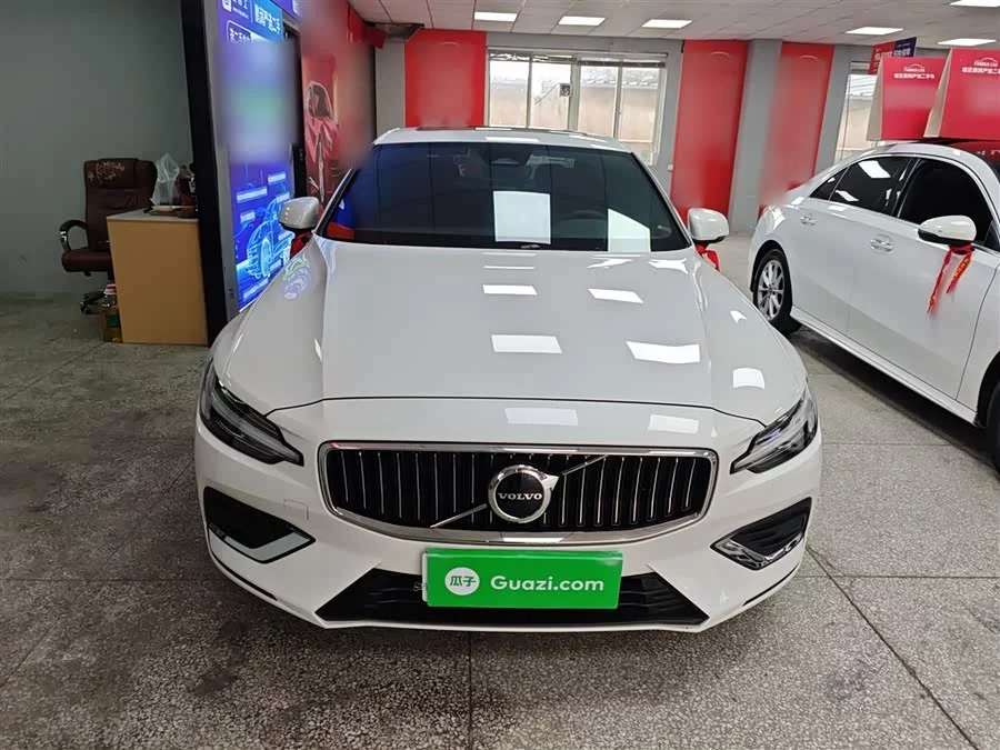 Volvo S60