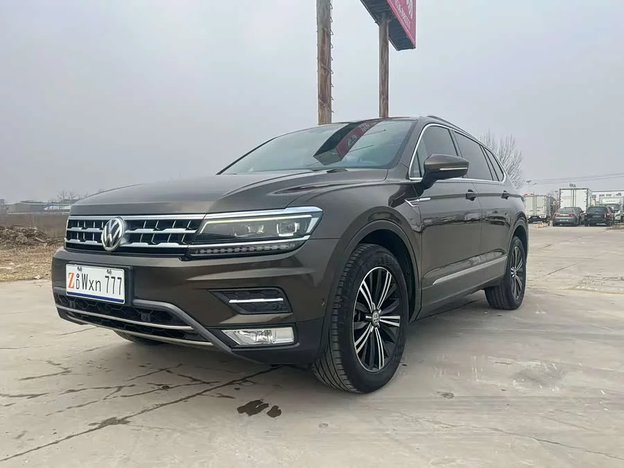 Volkswagen Tiguan L