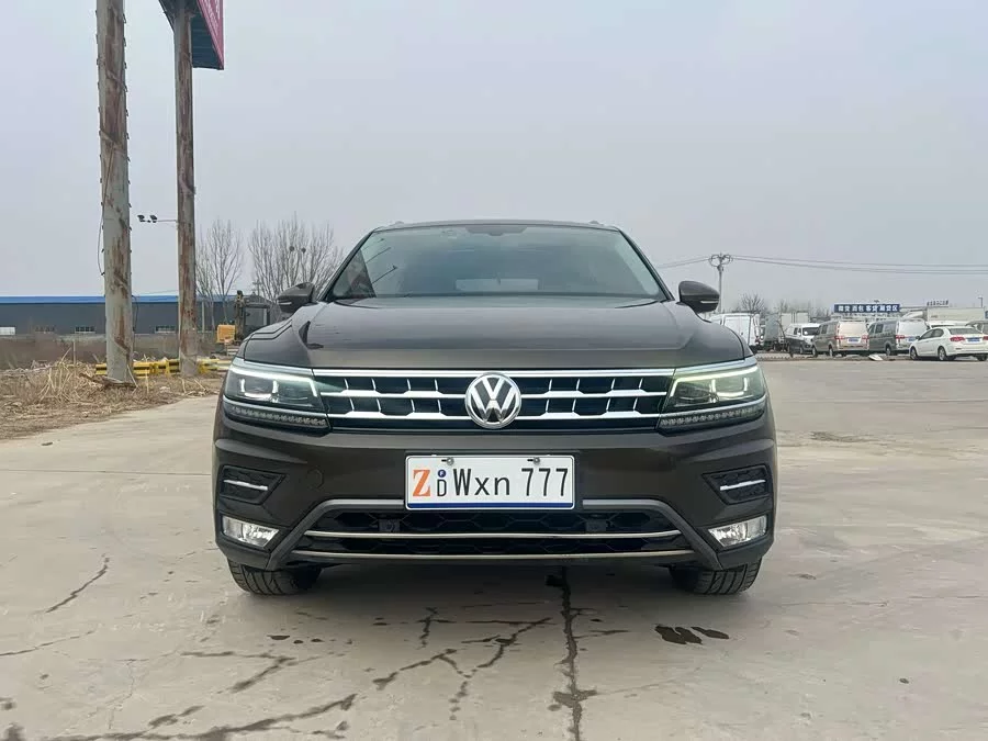 Volkswagen Tiguan L