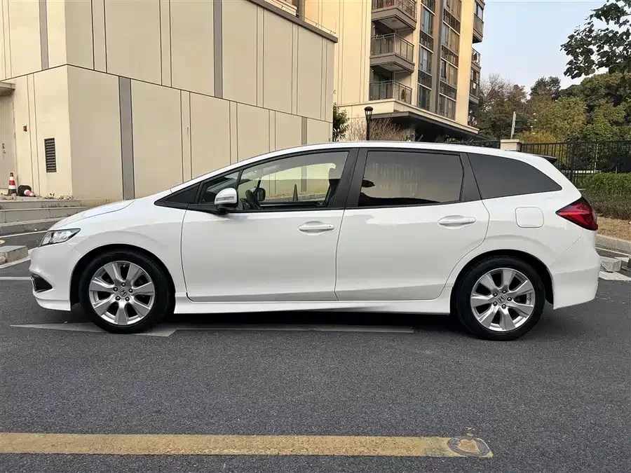 Honda Jade