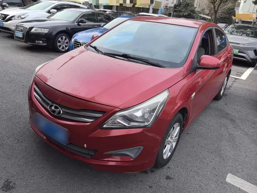 Hyundai Rena