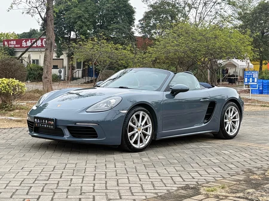 Porsche 718