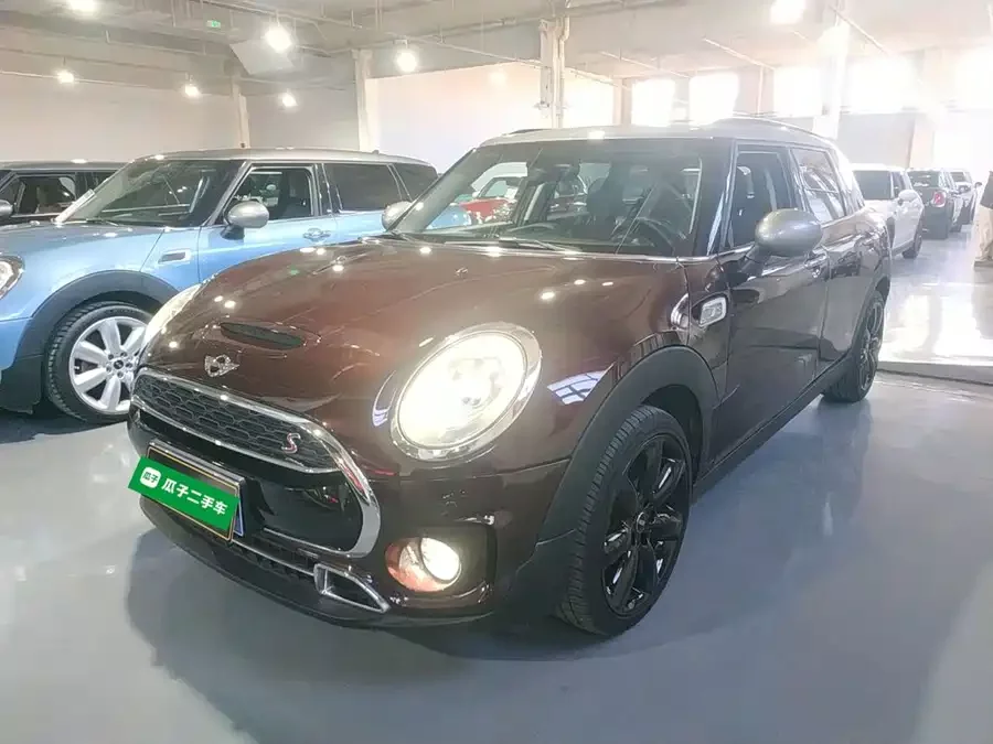 MINI CLUBMAN
