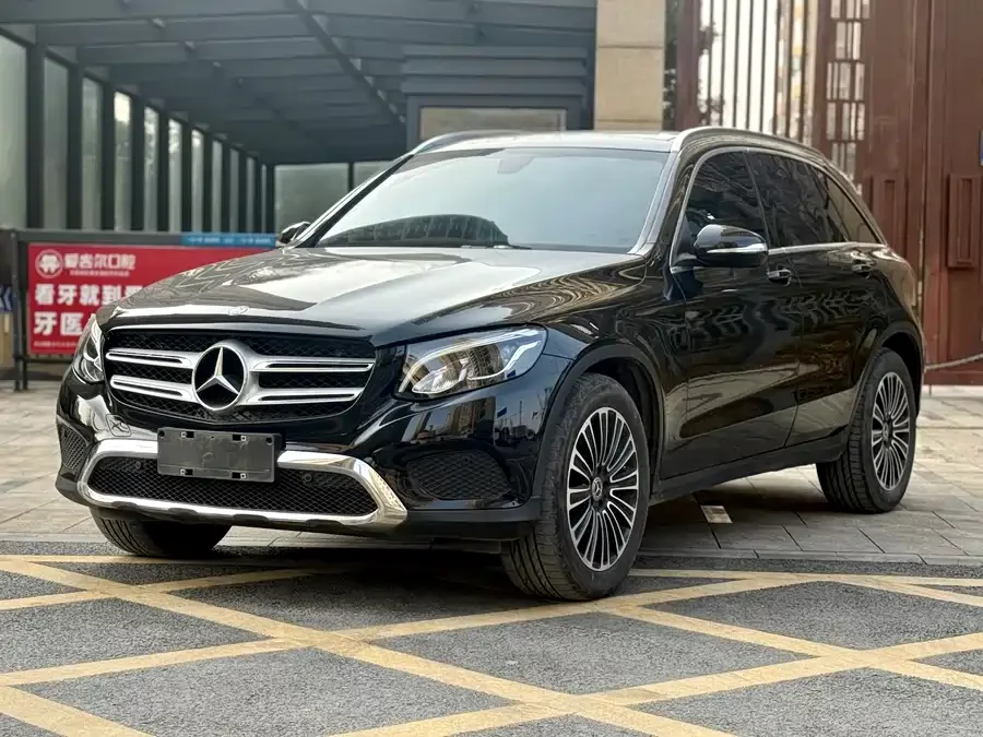 Mercedes Benz GLC