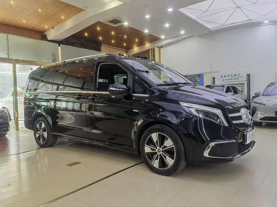 Mercedes Benz Class V