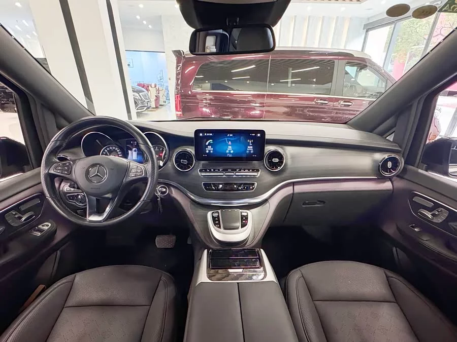 Mercedes Benz Class V