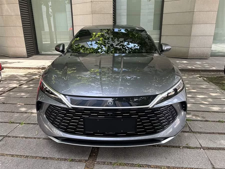 BYD Qin L