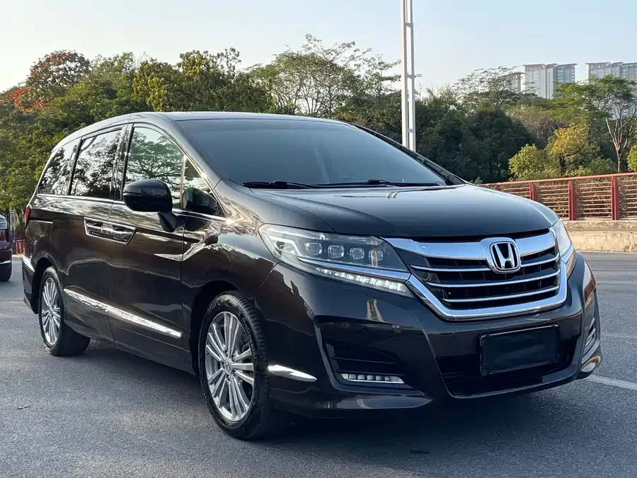 Honda Elysion