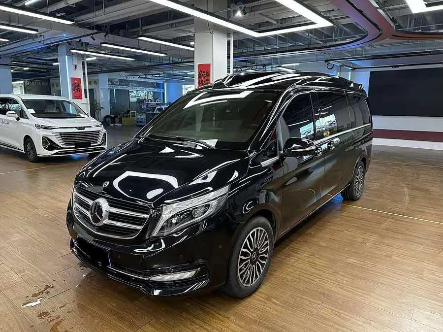 Mercedes Benz Class V