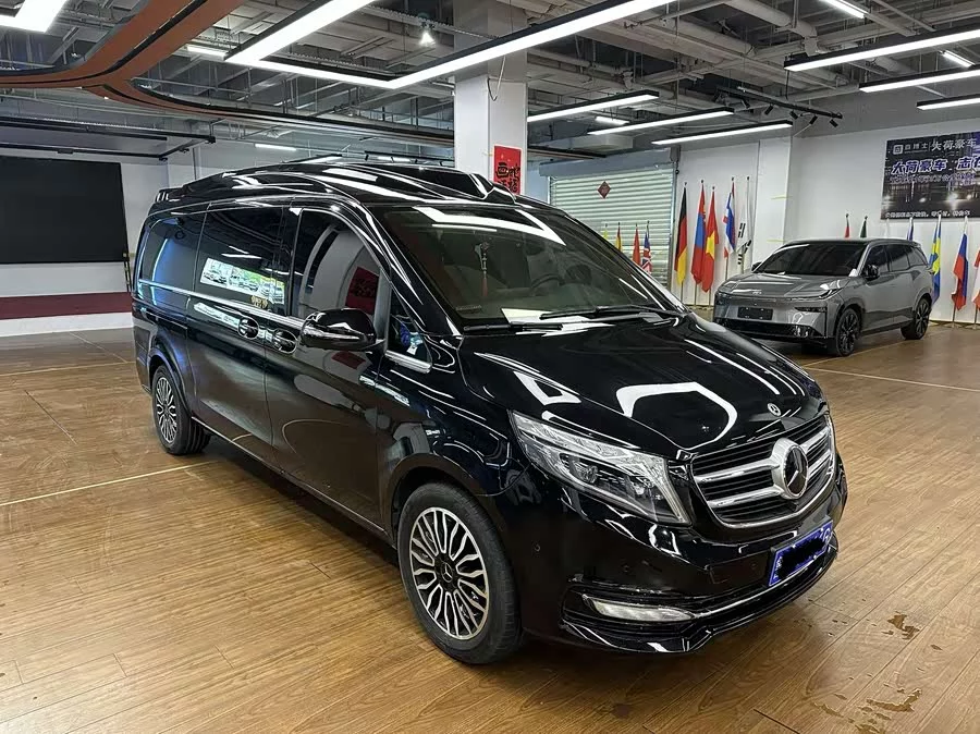 Mercedes Benz Class V