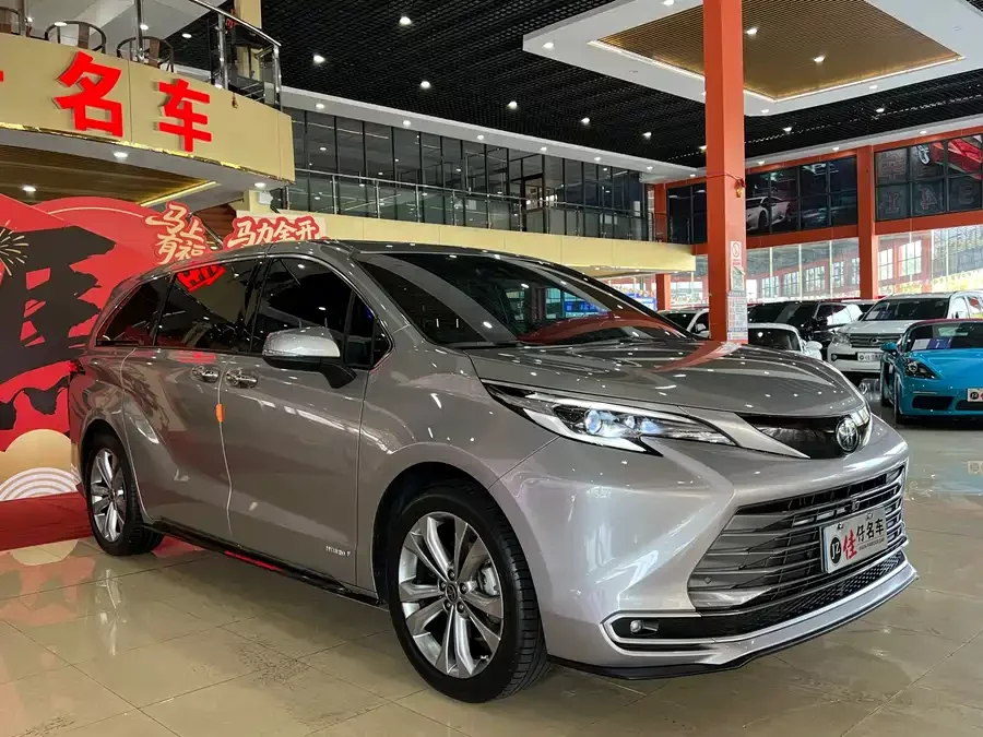 Toyota SIENNA