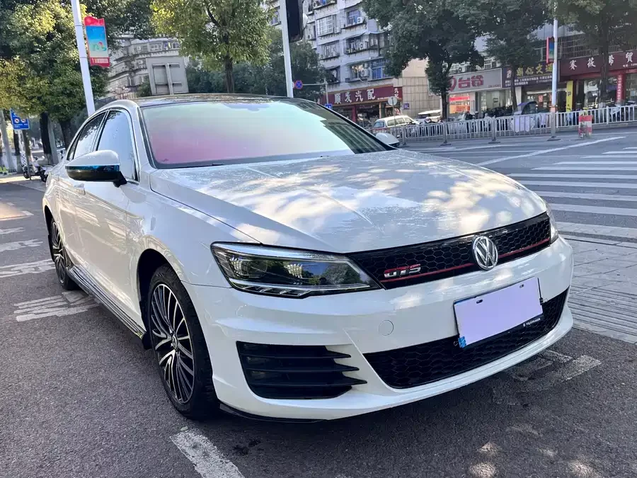 Volkswagen Lingdu