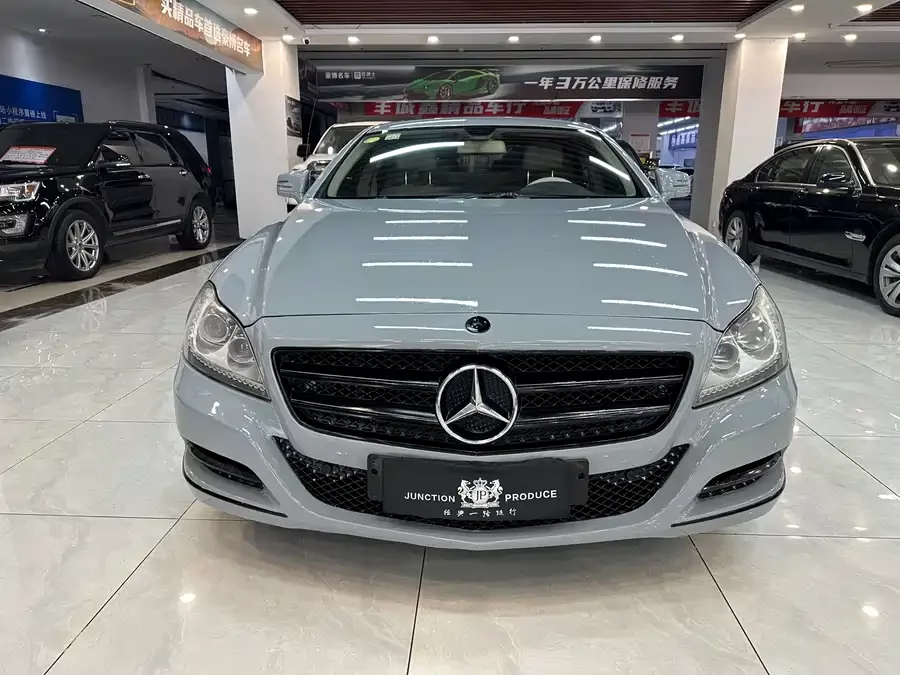 Mercedes Benz CLS