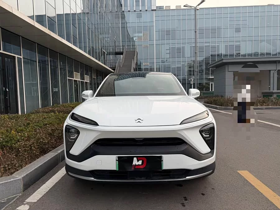 NIO EC6
