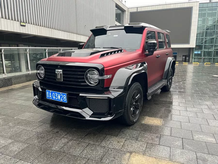 TANK 300