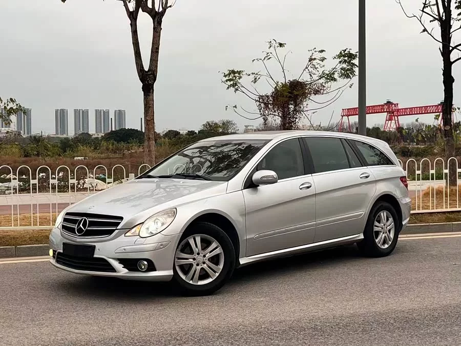 Mercedes Benz R-rated