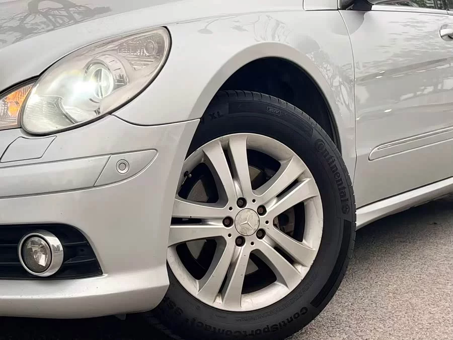 Mercedes Benz R-rated