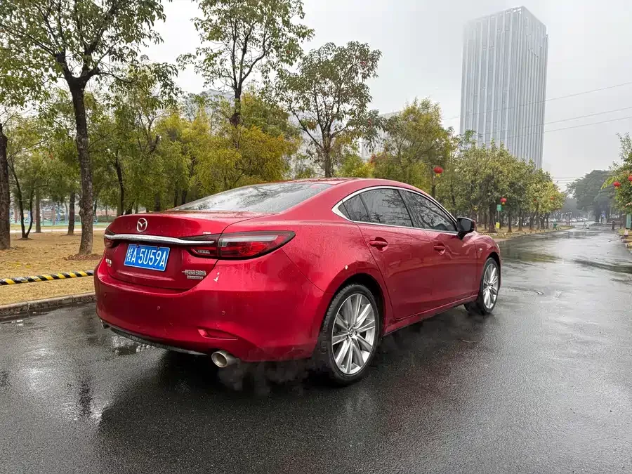 Mazda Atenza