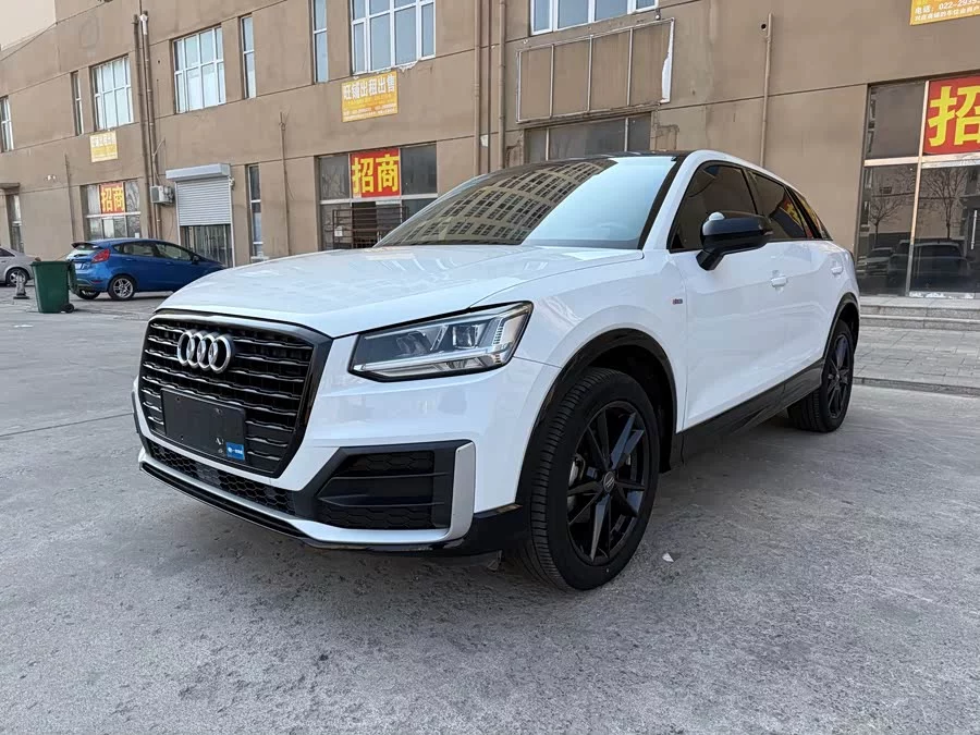 Audi Q2L