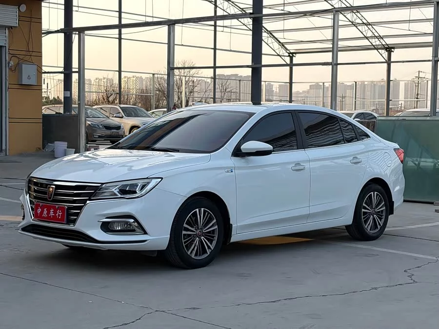 Roewe i5