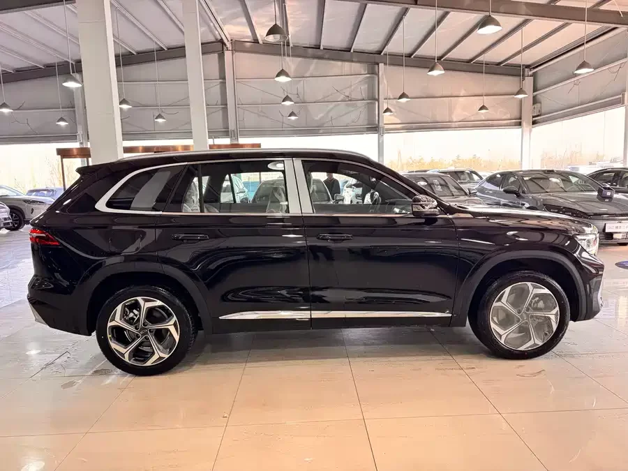 Geely Xingyue L
