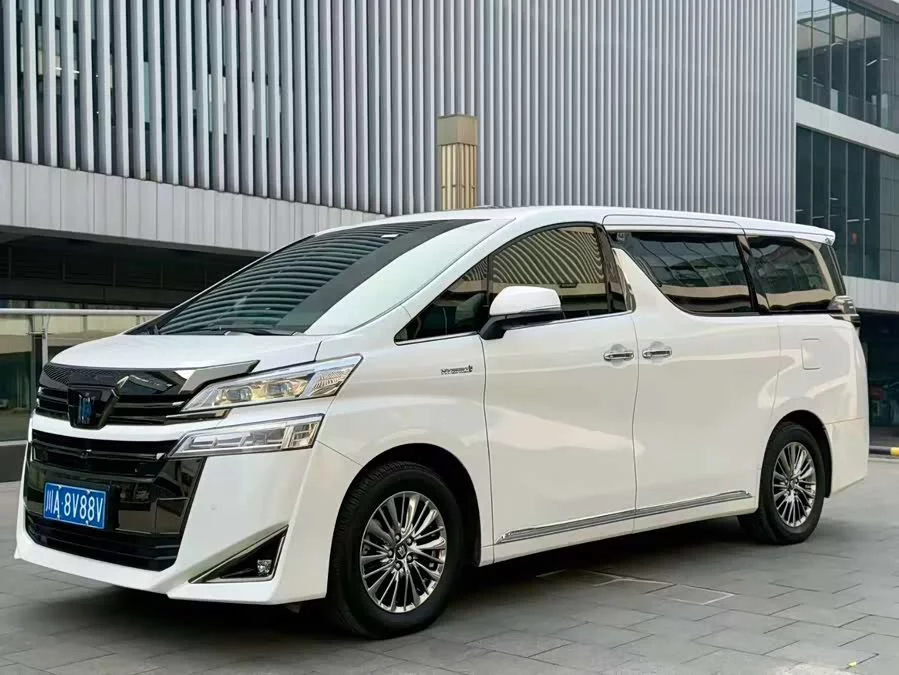 Toyota Crown Vellfire