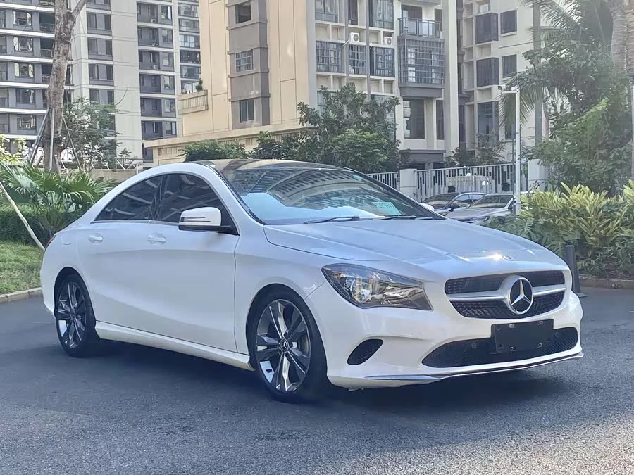 Mercedes-Benz CLA