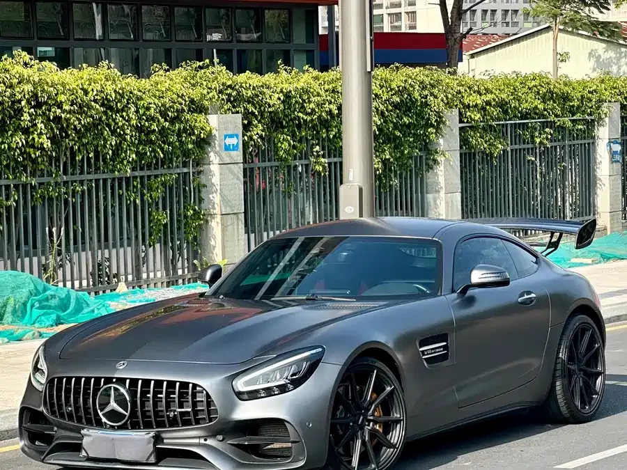 Mercedes Benz AMG GT
