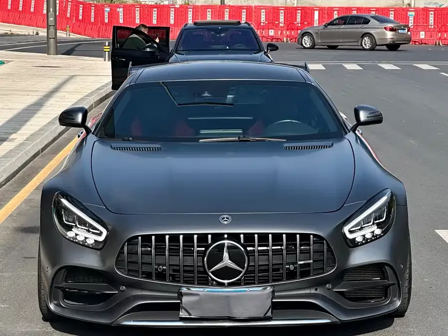 Mercedes Benz AMG GT