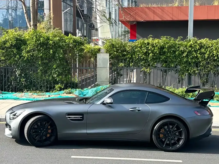 Mercedes Benz AMG GT