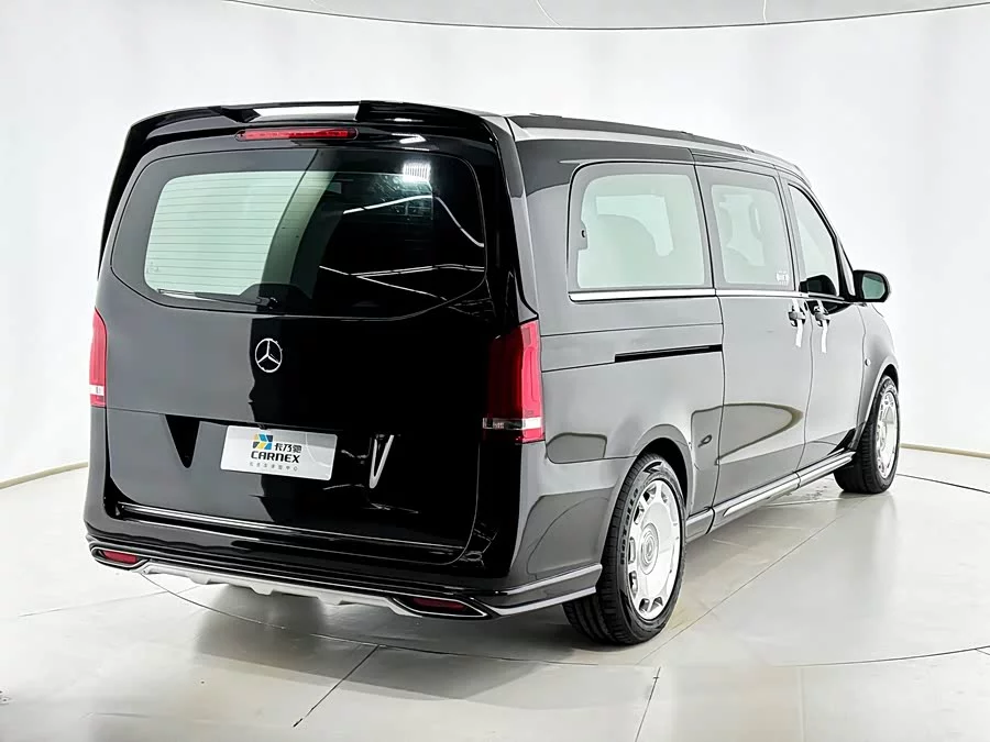 Mercedes Benz Vito