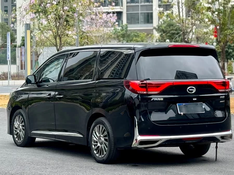 GAC Trumpchi M8
