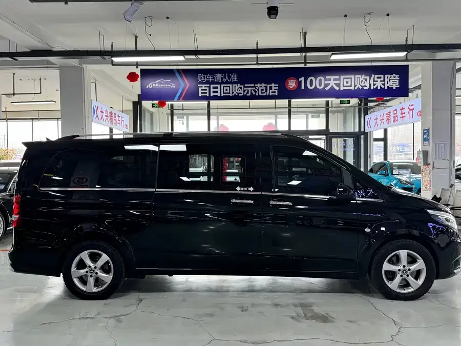 Mercedes Benz Vito