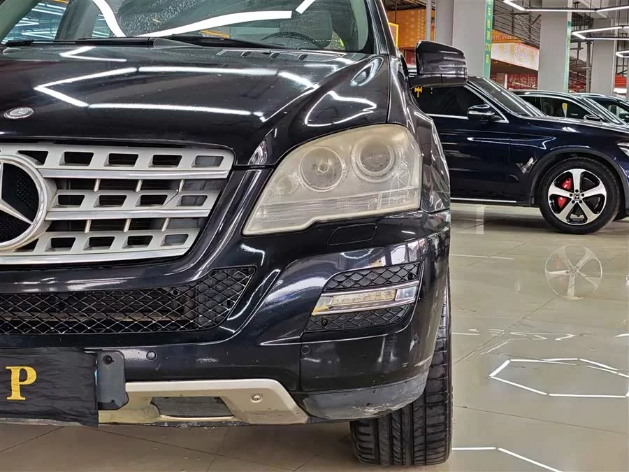 Mercedes Benz M-Class