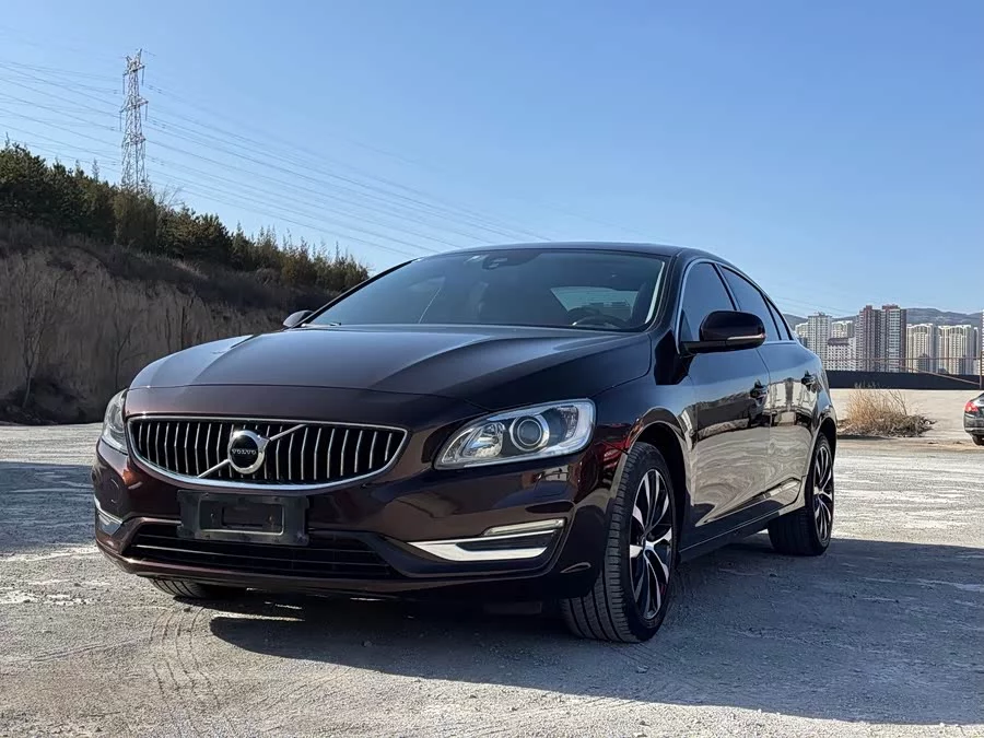 Volvo S60