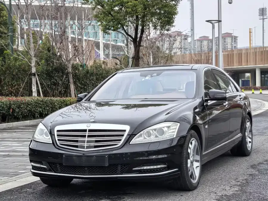 Mercedes Benz S class