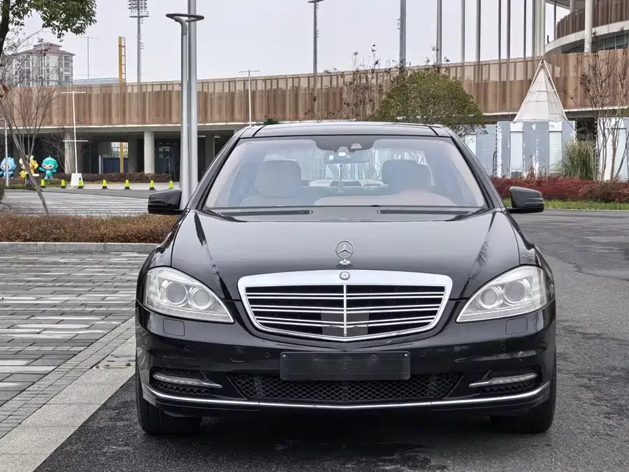 Mercedes Benz S class