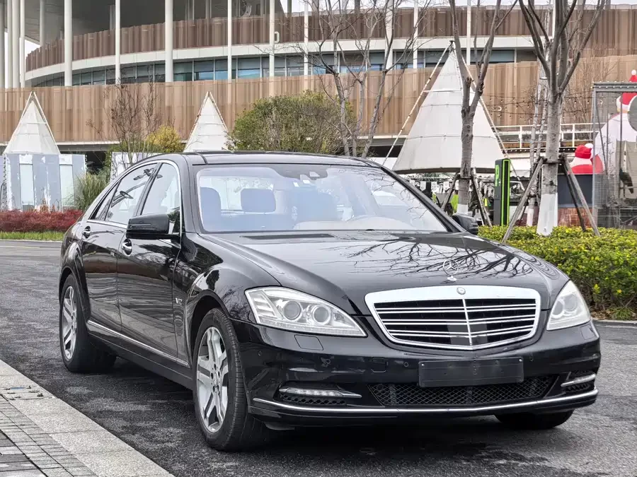 Mercedes Benz S class