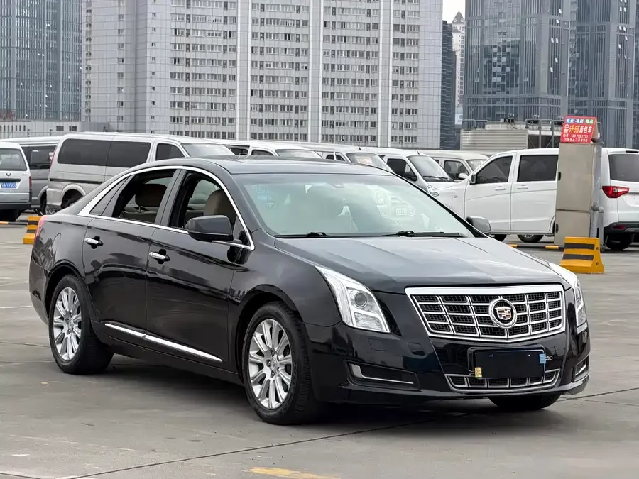 Cadillac XTS