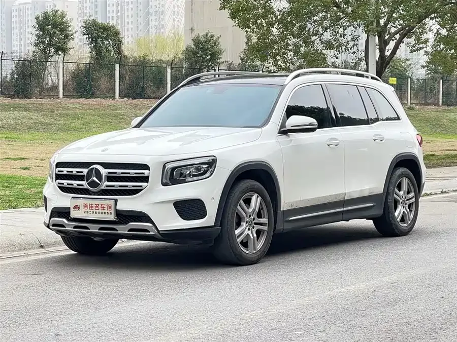 Mercedes Benz GLB