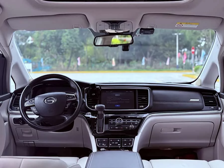 GAC Trumpchi M8