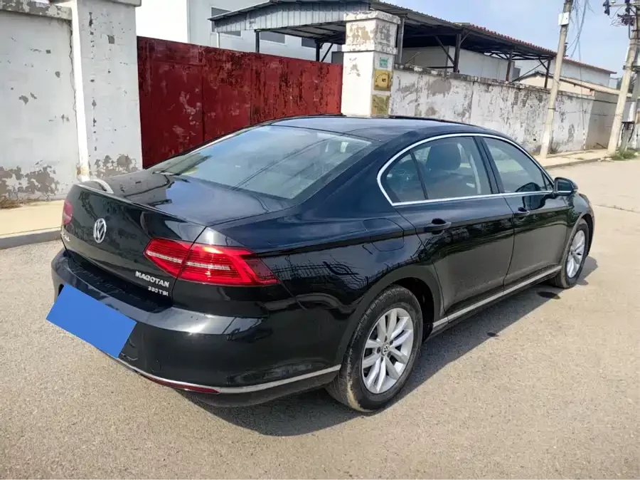 Volkswagen Magotan