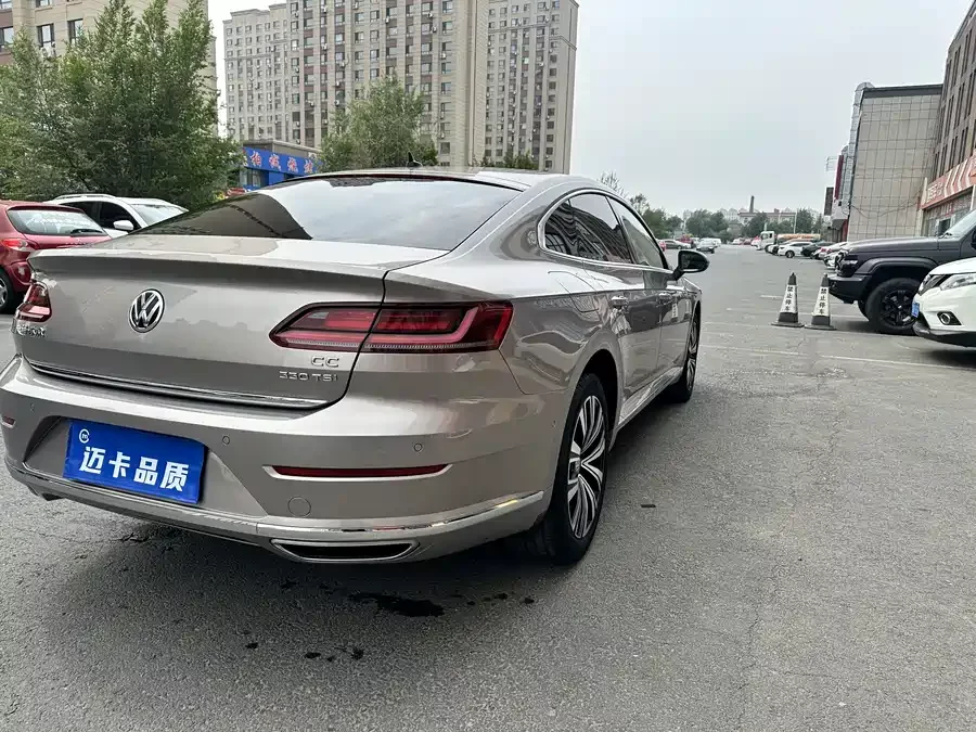 Volkswagen FAW- CC
