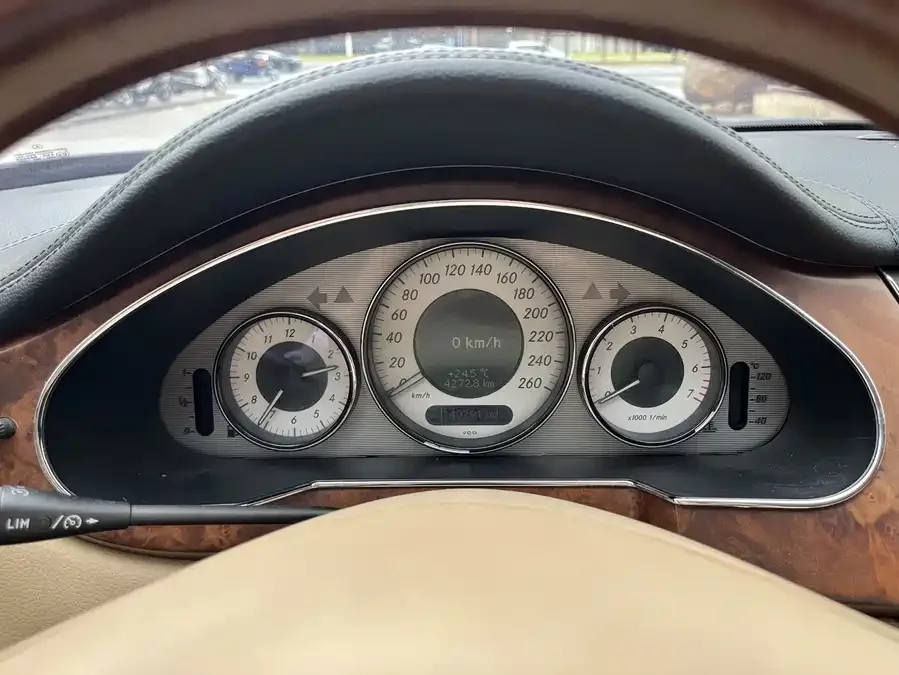 Mercedes Benz CLS