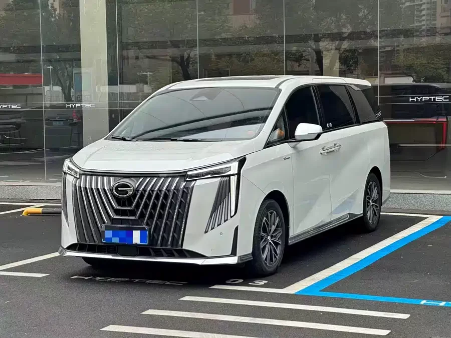 GAC Trumpchi M8